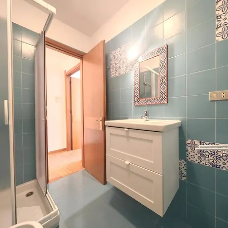 Out -Breathe Apartment